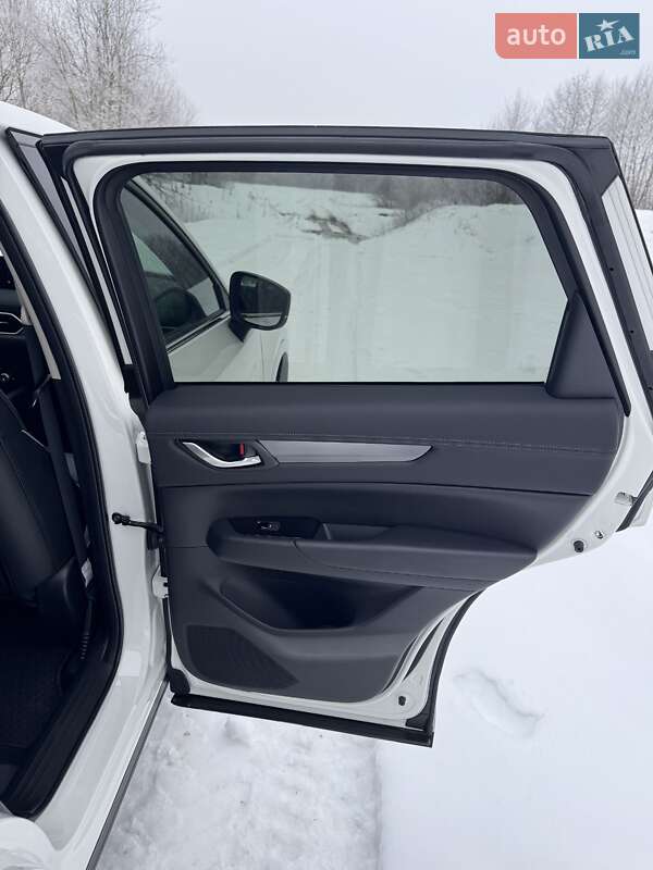 Внедорожник / Кроссовер Mazda CX-5 2025 в Ивано-Франковске