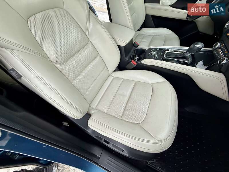 Внедорожник / Кроссовер Mazda CX-5 2017 в Одессе