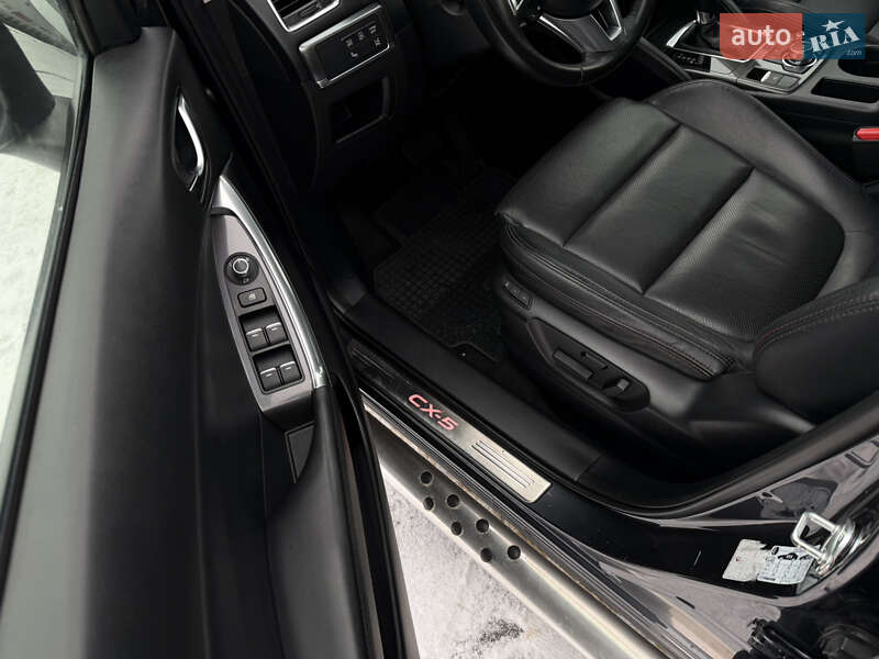 Внедорожник / Кроссовер Mazda CX-5 2015 в Луцке