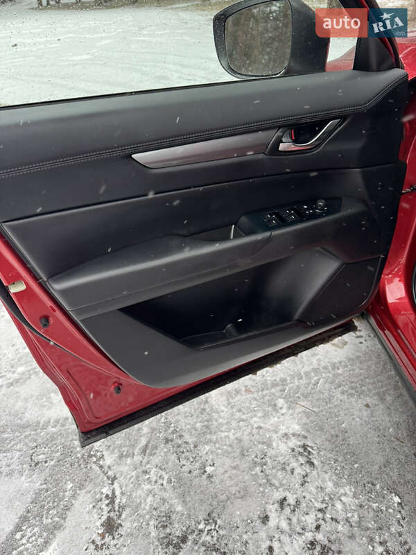 Внедорожник / Кроссовер Mazda CX-5 2018 в Павлограде