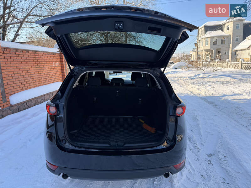 Внедорожник / Кроссовер Mazda CX-5 2018 в Киеве