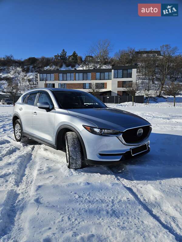 Внедорожник / Кроссовер Mazda CX-5 2017 в Черкассах
