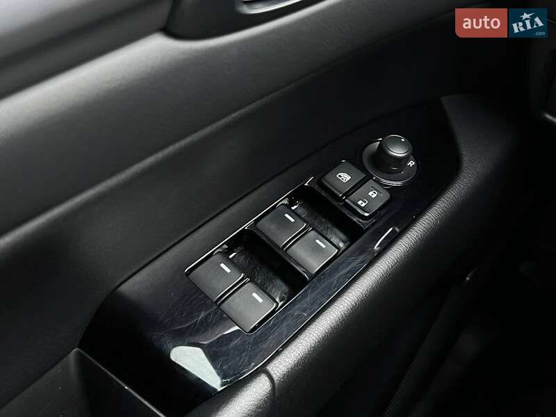 Внедорожник / Кроссовер Mazda CX-5 2019 в Киеве