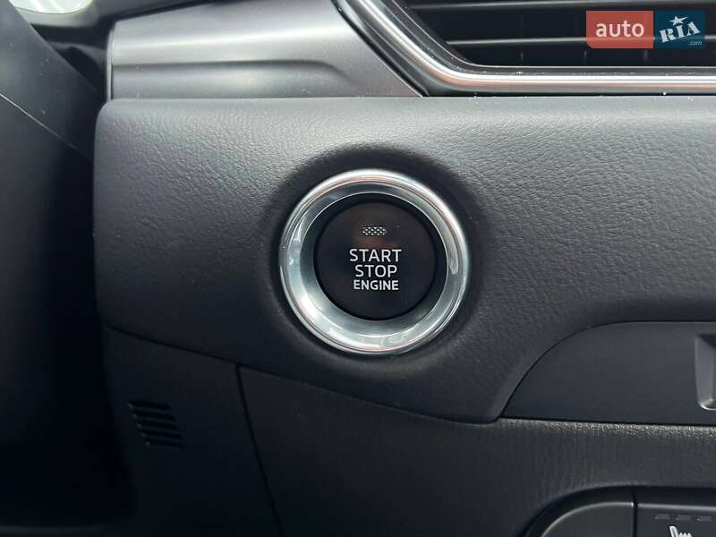 Внедорожник / Кроссовер Mazda CX-5 2019 в Киеве