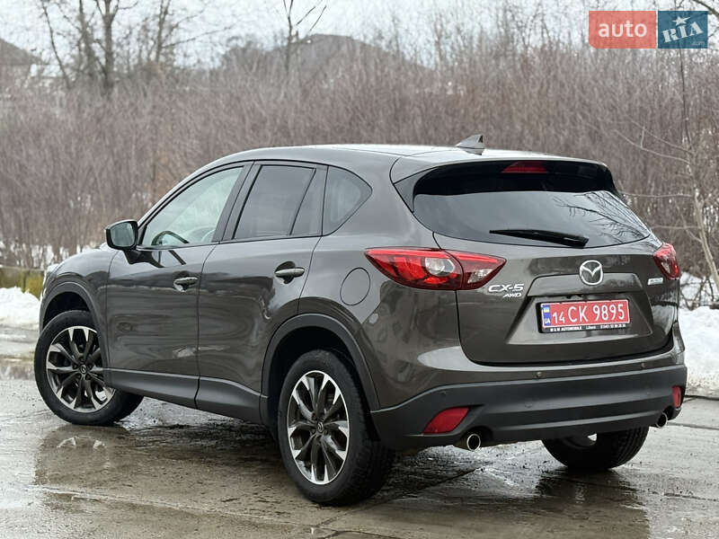 Внедорожник / Кроссовер Mazda CX-5 2016 в Стрые
