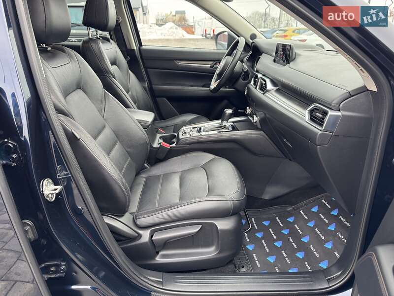 Внедорожник / Кроссовер Mazda CX-5 2017 в Ровно фото 39 Внедорожник / Кроссовер Mazda CX-5 2017 в Ровно