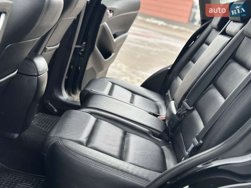 Внедорожник / Кроссовер Mazda CX-5 2015 в Дрогобыче
