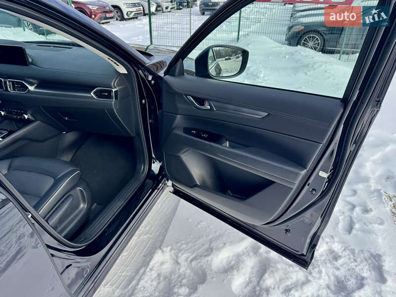 Внедорожник / Кроссовер Mazda CX-5 2024 в Киеве