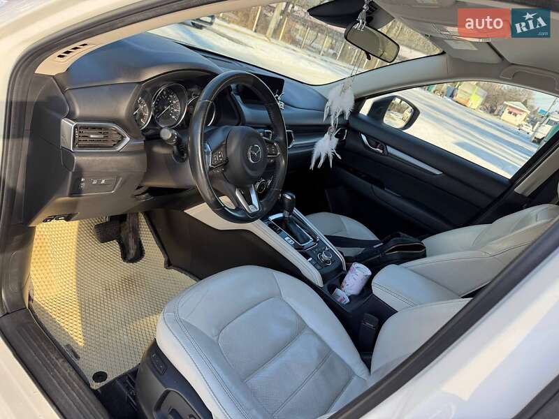 Внедорожник / Кроссовер Mazda CX-5 2017 в Полтаве фото 43 Внедорожник / Кроссовер Mazda CX-5 2017 в Полтаве