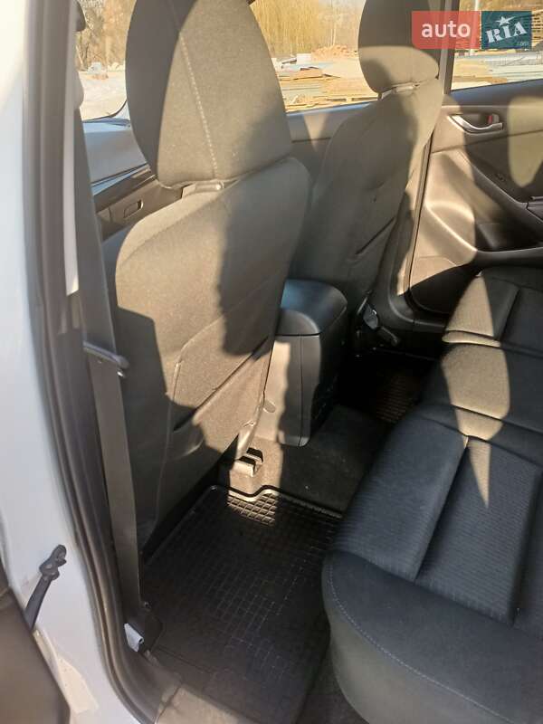 Внедорожник / Кроссовер Mazda CX-5 2013 в Ровно