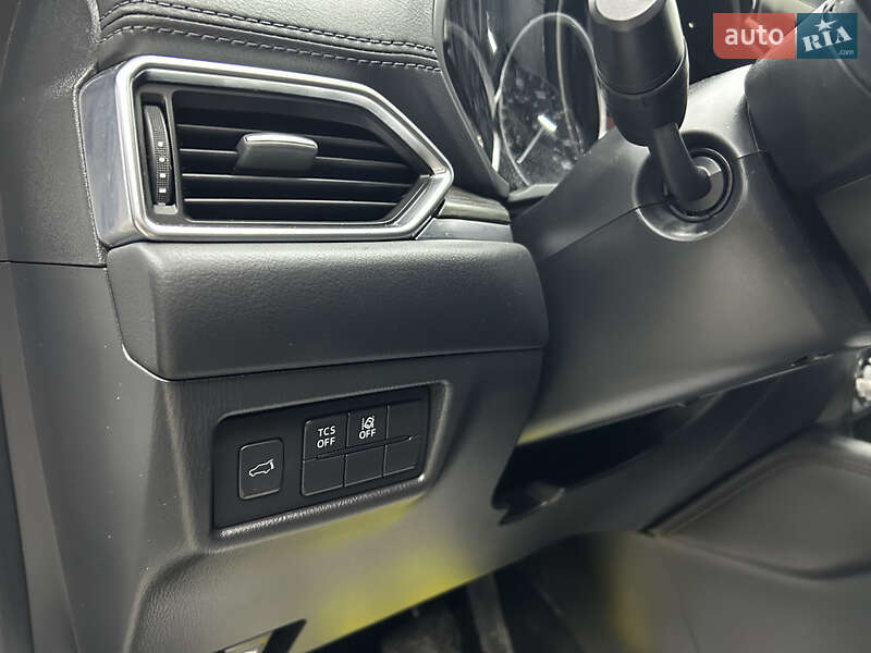 Внедорожник / Кроссовер Mazda CX-5 2018 в Черновцах