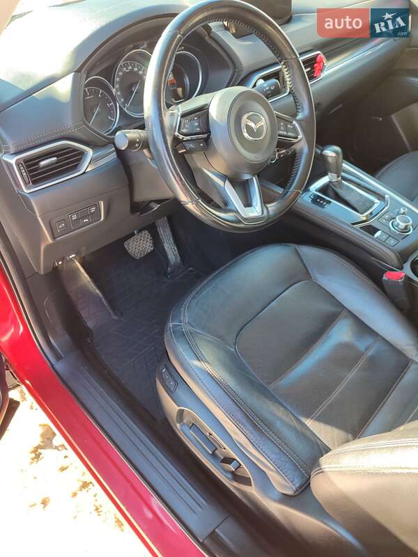 Внедорожник / Кроссовер Mazda CX-5 2017 в Коростене