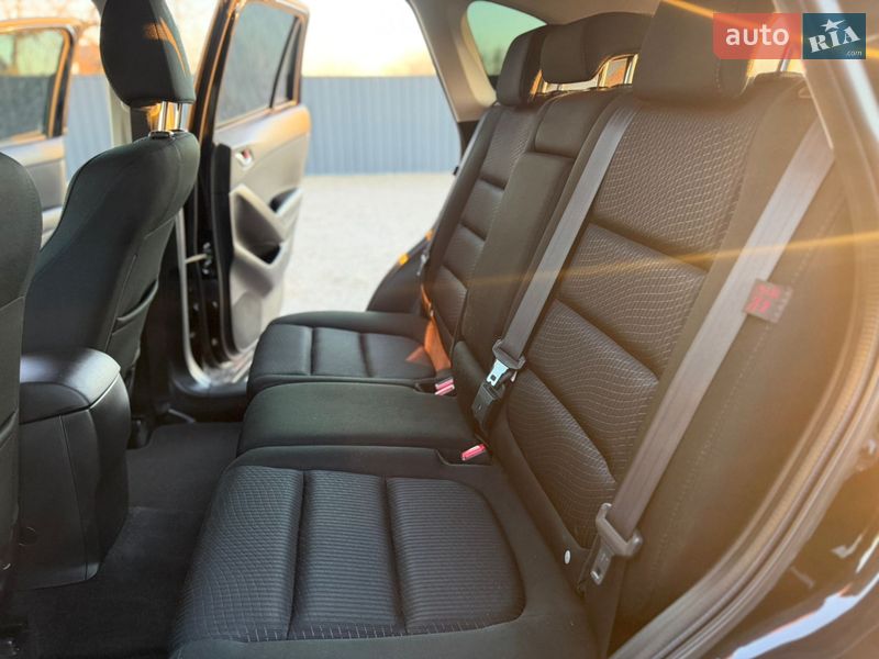 Позашляховик / Кросовер Mazda CX-5 2015 в Береговому