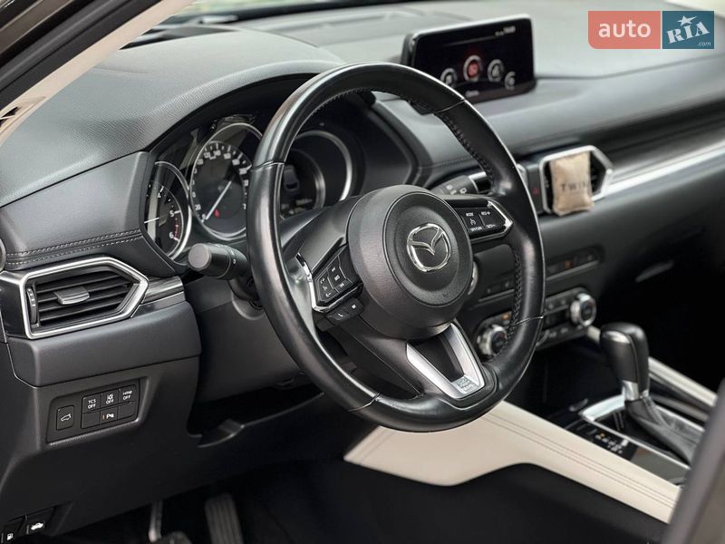 Внедорожник / Кроссовер Mazda CX-5 2018 в Киеве фото 29 Внедорожник / Кроссовер Mazda CX-5 2018 в Киеве