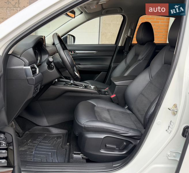 Внедорожник / Кроссовер Mazda CX-5 2020 в Киеве