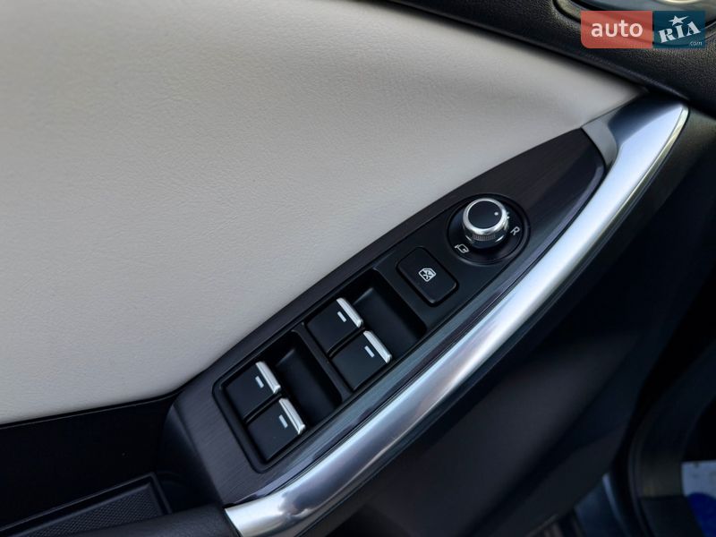 Внедорожник / Кроссовер Mazda CX-5 2015 в Луцке