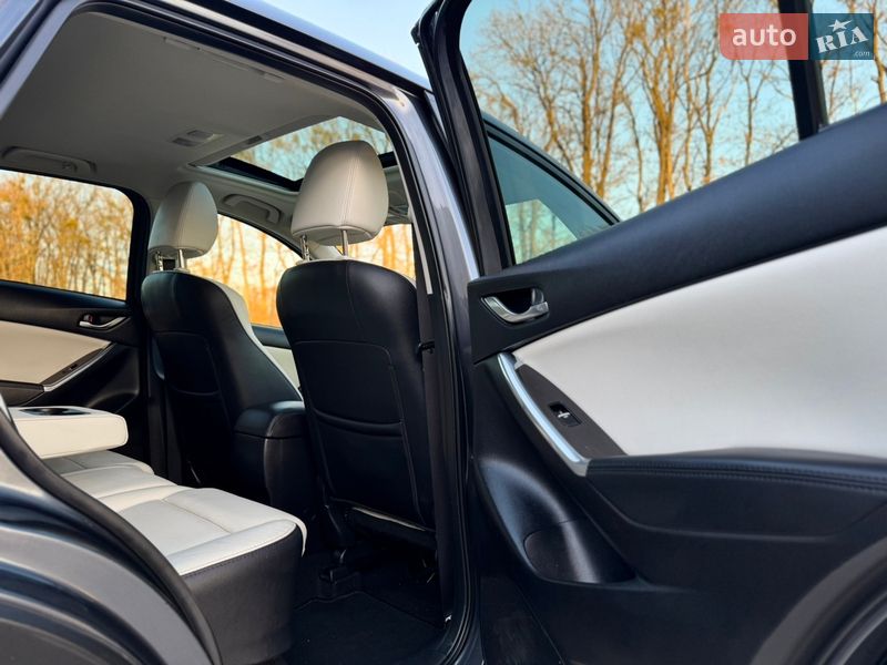Внедорожник / Кроссовер Mazda CX-5 2015 в Луцке