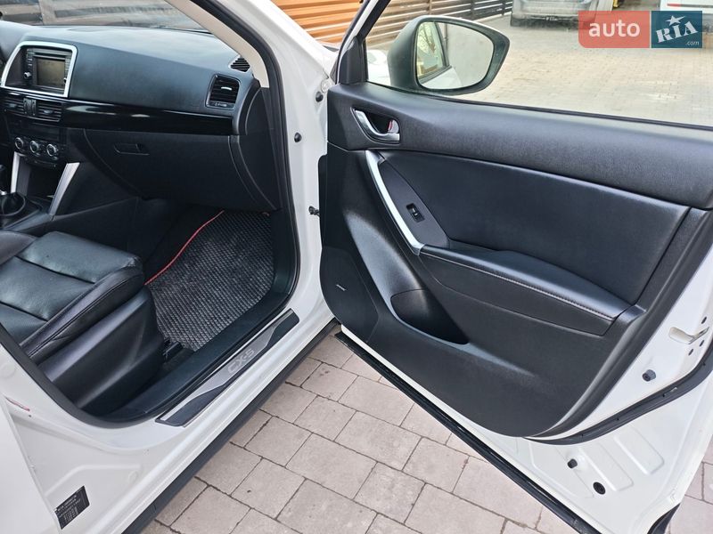 Внедорожник / Кроссовер Mazda CX-5 2013 в Почаеве