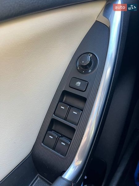 Внедорожник / Кроссовер Mazda CX-5 2014 в Южном