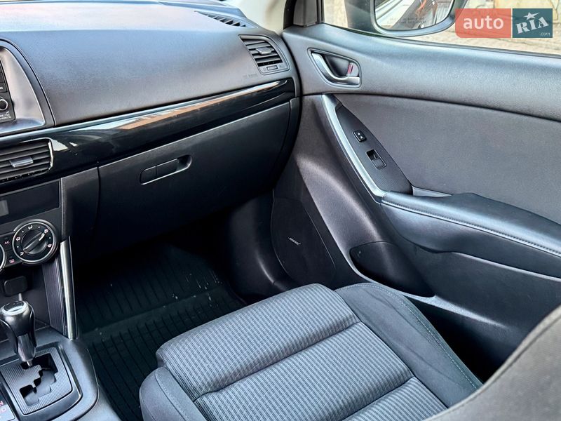 Внедорожник / Кроссовер Mazda CX-5 2013 в Самборе
