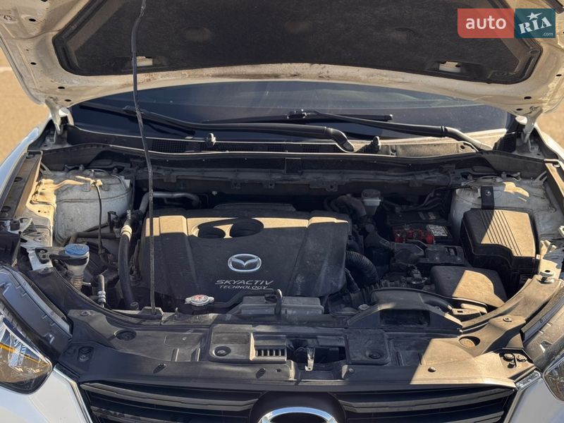 Внедорожник / Кроссовер Mazda CX-5 2016 в Буче