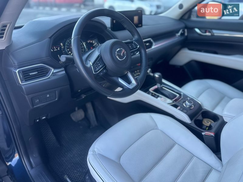 Внедорожник / Кроссовер Mazda CX-5 2024 в Киеве