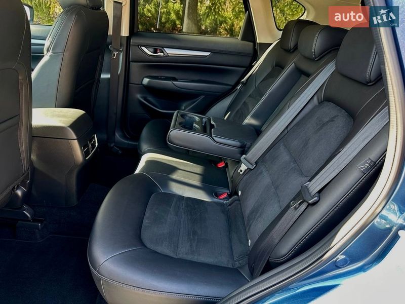 Внедорожник / Кроссовер Mazda CX-5 2023 в Ровно