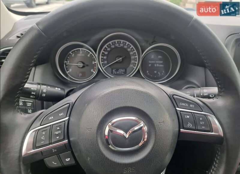 Внедорожник / Кроссовер Mazda CX-5 2015 в Ровно