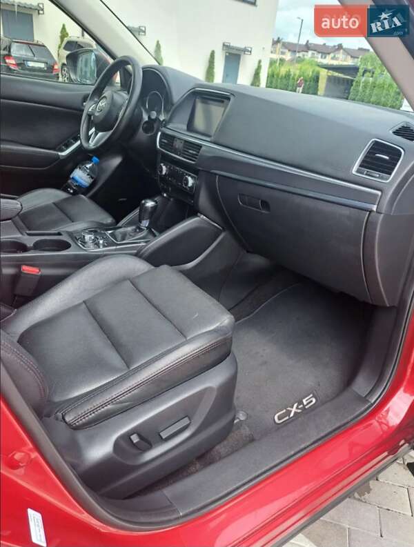Внедорожник / Кроссовер Mazda CX-5 2015 в Ровно