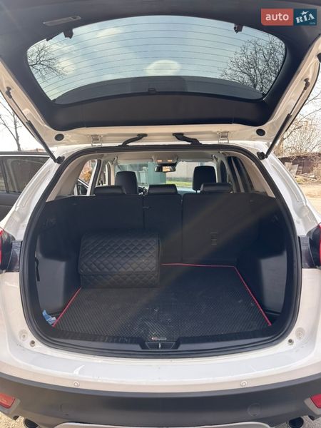 Внедорожник / Кроссовер Mazda CX-5 2015 в Гайвороне