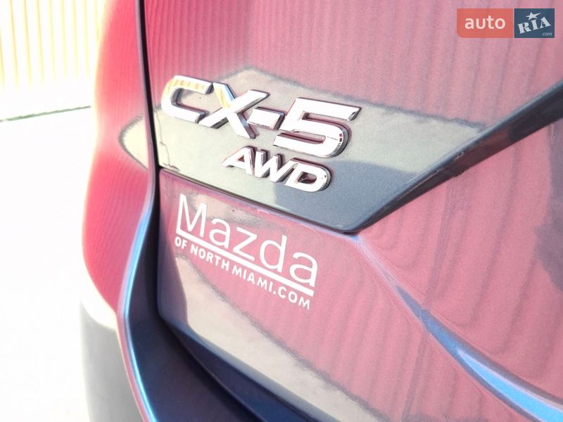 Внедорожник / Кроссовер Mazda CX-5 2017 в Бродах