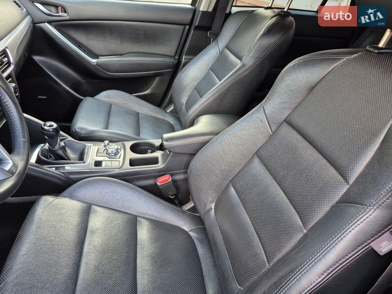 Внедорожник / Кроссовер Mazda CX-5 2016 в Ровно