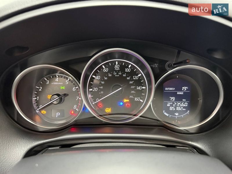 Позашляховик / Кросовер Mazda CX-5 2016 в Києві