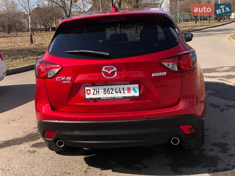 Позашляховик / Кросовер Mazda CX-5 2015 в Рівному