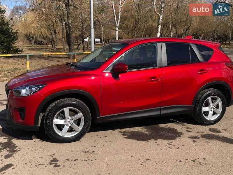 Позашляховик / Кросовер Mazda CX-5 2015 в Рівному