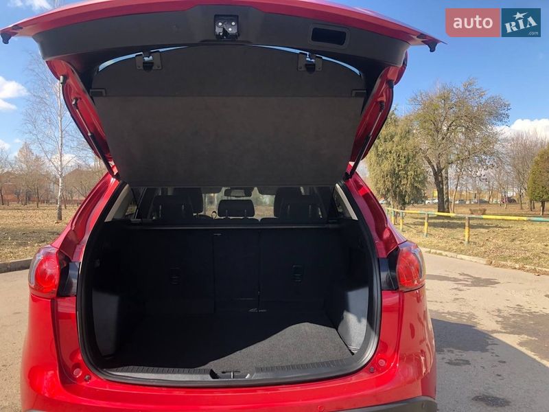 Позашляховик / Кросовер Mazda CX-5 2015 в Рівному
