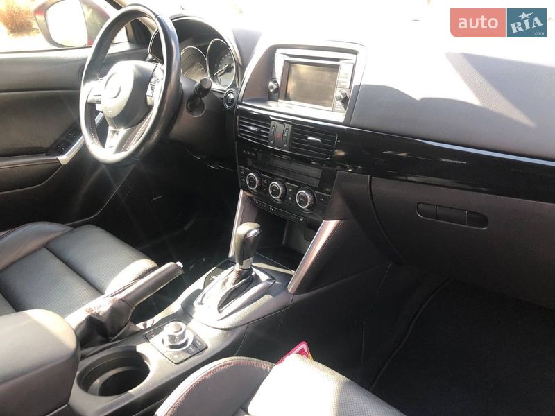 Позашляховик / Кросовер Mazda CX-5 2015 в Рівному