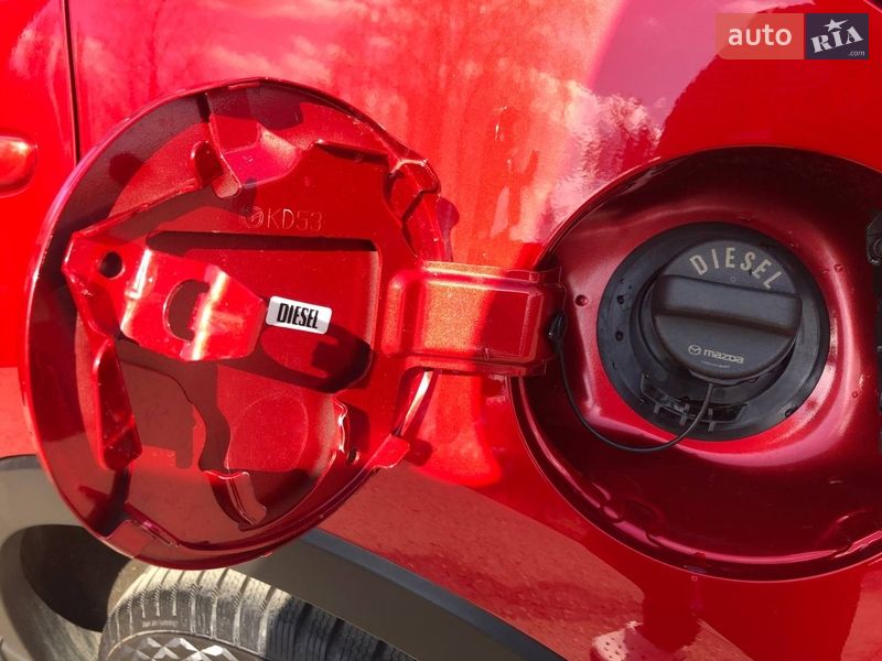 Позашляховик / Кросовер Mazda CX-5 2015 в Рівному