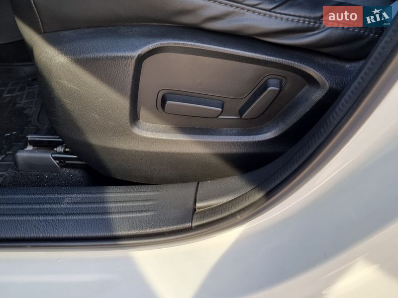 Внедорожник / Кроссовер Mazda CX-5 2017 в Одессе фото 16 Внедорожник / Кроссовер Mazda CX-5 2017 в Одессе