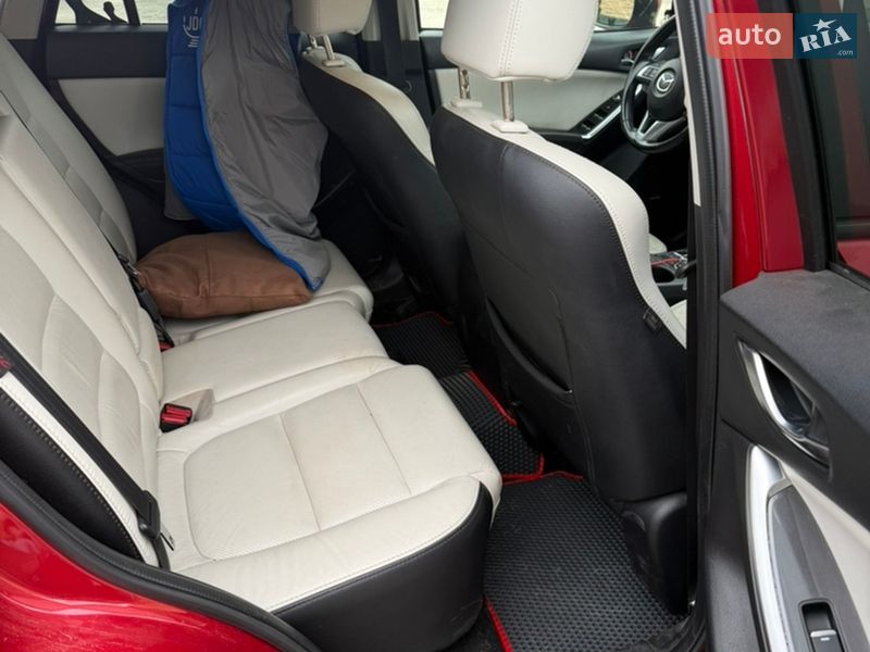 Внедорожник / Кроссовер Mazda CX-5 2015 в Киеве