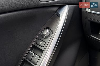 Внедорожник / Кроссовер Mazda CX-5 2016 в Стрые