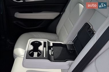 Внедорожник / Кроссовер Mazda CX-5 2017 в Киеве