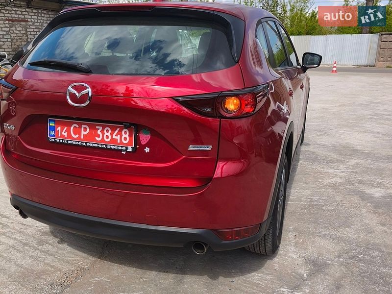 Внедорожник / Кроссовер Mazda CX-5 2017 в Кривом Роге