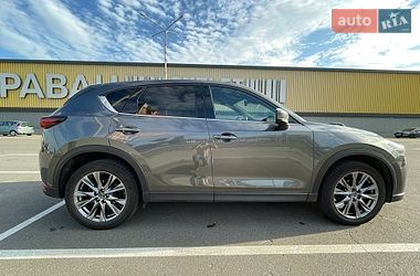 Внедорожник / Кроссовер Mazda CX-5 2019 в Киеве