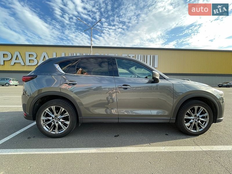 Внедорожник / Кроссовер Mazda CX-5 2019 в Киеве
