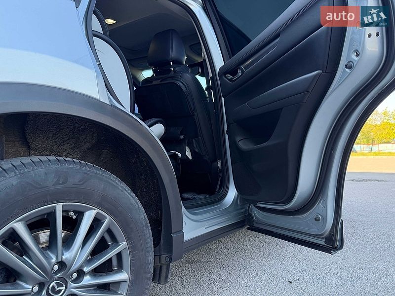 Внедорожник / Кроссовер Mazda CX-5 2017 в Днепре
