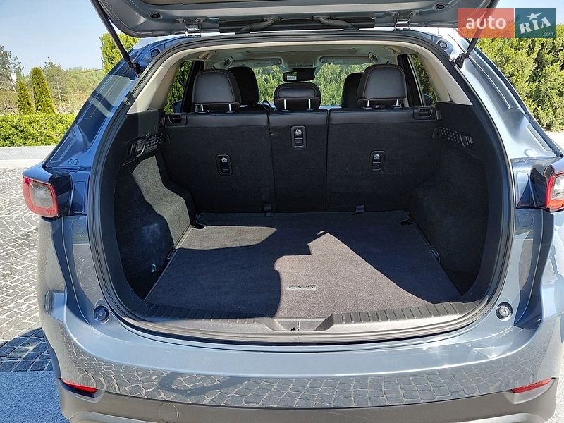 Внедорожник / Кроссовер Mazda CX-5 2022 в Днепре
