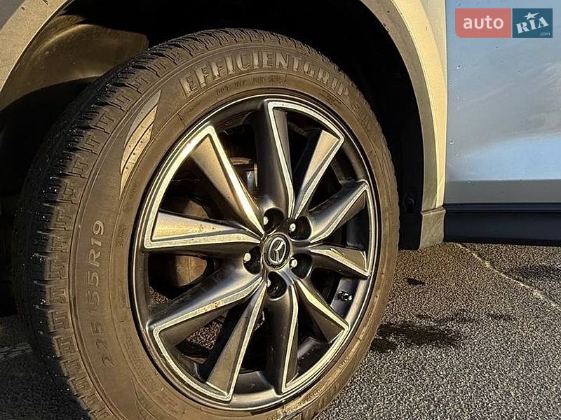 Внедорожник / Кроссовер Mazda CX-5 2017 в Киеве