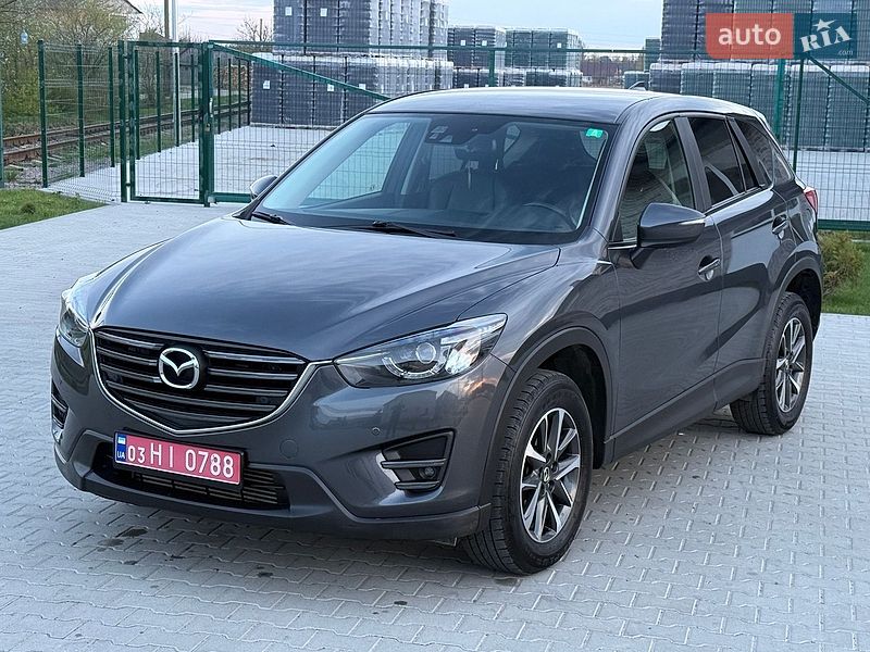 Внедорожник / Кроссовер Mazda CX-5 2015 в Сарнах