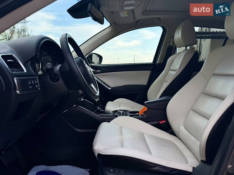 Внедорожник / Кроссовер Mazda CX-5 2016 в Луцке